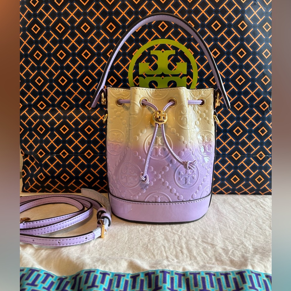 Tory Burch T Monogram Drip-Dye Bucket bag with removable crossbody strap - Picture 1 of 9
